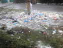 Улица Тамбовского в Шахтах превратилась в мусорную свалку