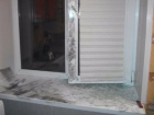 В полной темноте грабители разбили окно и залезли в дом в Шахтах