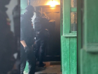 Жителя Шахт задержали за неправомерные банковские операции