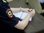 Таксист присвоил себе оставленный телефон в такси и сдал его в ломбард