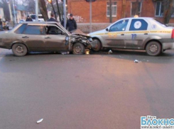 В Шахтах пьяный водитель спровоцировал тройное ДТП