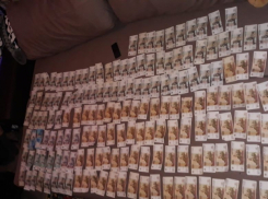 Добычей налетчиков, ограбивших почту и магазин в Шахтах, стали 30 тысяч рублей