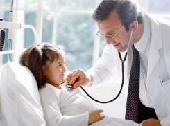 В Шахтах не хватает 42 % врачей