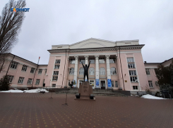 Памятную табличку в честь Александра Борзенко установят на здании шахтинского Дворца спорта 