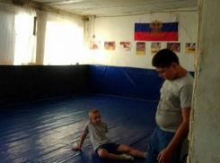 Секция самбо в поселке Артем в Шахтах расположена в бывшей школьной котельной