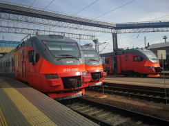 Для пригородного передвижения дончане предпочитают электрички 