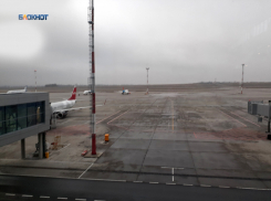 Шахтинцам, планирующим путешествия на самолете из Платова, придется подождать еще неделю