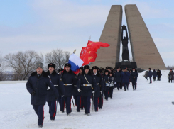 Шахтинские кадеты торжественно отметили годовщину освобождения города