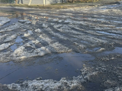 Жители поселка Поповка в Шахтах вторые сутки сидят без воды