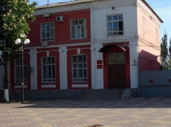 Об ответственности за внешний вид исторических фасадов напомнили владельцам зданий в Шахтах