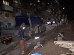 На ХБК из-за порыва теплотрассы жители остались без отопления