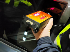 Трое суток ареста: водитель «Mazda-3» отказался снимать тонировку со своего авто