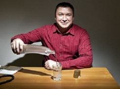 В поисках «праздника» шахтинец влез в дом к своей знакомой