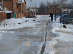 Улица Куйбышева в Шахтах тонет в канализации с декабря месяца 