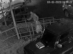 В Ростовской области объявлен в розыск мужчина, пристававший к детям