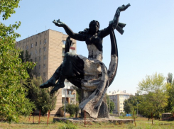 Первые шаги великана: как строился шахтинский ХБК