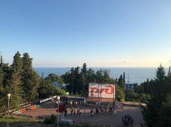 Бесплатные детские путевки на Черное море предлагают в Шахтах 