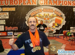 Шахтинец Сергей Алампиев стал 4-х кратным чемпионом мира среди ветеранов по пауэрлифтингу