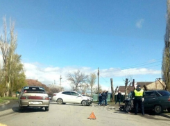 В Шахтах столкнулись «десятка» и «Киа»