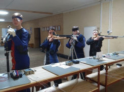 В Шахтах в соревнованиях по стрельбе из пневматического оружия участвовало 86 спорсменов