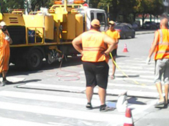 Визит губернатора подтолкнул дорожников к нанесению разметки 