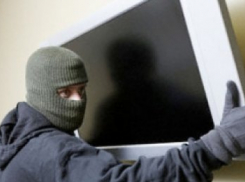 В Шахтах задержаны трое грабителей, один из которых несовершеннолетний