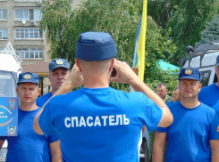 В пруду ХХ лет РККА можно купаться 