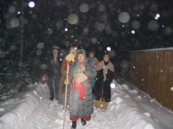 Как в Шахтах с варениками и колядками встречают Старый Новый год