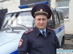 В Новошахтинске участковый во время пожара спас женщину с тремя детьми