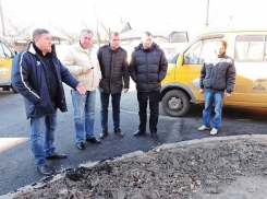 Ямочный ремонт дорог в Шахтах продолжится до наступления морозов