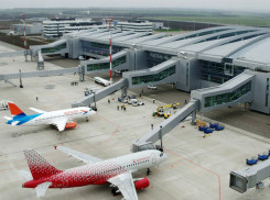 Шахтинцам, планирующим авиаперелеты из Платова, желательно повременить: закрыты все южные гавани 