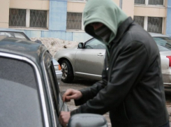 В Шахтах угнали ВАЗ-2104