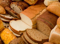 Рекордные урожаи зерновых не понизят цену на хлеб в Шахтах