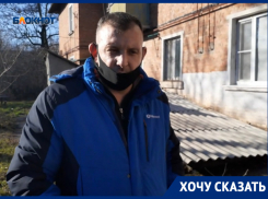 В подъездах трещины, в квартирах рушатся потолки: дом по Мешкова требует переселения