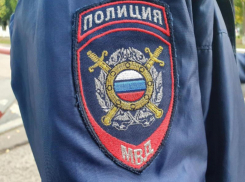 21-летний парень украл телевизор и другие ценности из дома шахтинки 