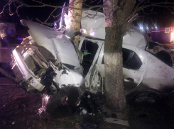 В Шахтах в жутком ДТП погиб 23-летний парень