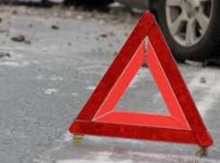 «Вылетел на большой скорости»: недалеко от Шахт в ДТП погибла женщина