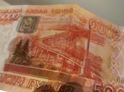 За 800 тысяч рублей мужчина пообещал знакомому «решить» вопрос по уголовному делу 