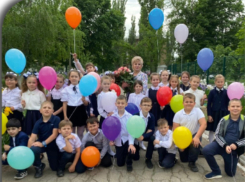 Книга, написанная шахтинскими третьеклассниками, поступила в Российскую государственную детскую библиотеку в Москве