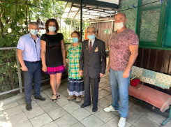 Победу встретил в Венгрии, а в мирное время работал на шахте: Анатолий Левицкий отметил 95-летие