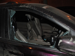 Безработный шахтинец украл наградное оружие и деньги у генерал-майора Следственного комитета