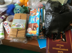 Гуманитарную помощь передали шахтинцы воспитанникам реабилитационного центра в Донбассе 