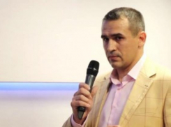 Оппонента Дерябкина уволили с работы за жалобы на проведения праймериза в Волгодонском избирательном округе