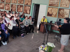 А иначе зачем на земле этой грешной живу: Ольга Докшина о любимых песнях