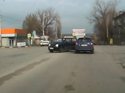 В Шахтах «Лада» протаранила «Матиз»
