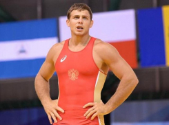 Бывший шахтинский борец выиграл серебро предолимпийского чемпионата России