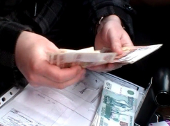 В Шахтах и.о.декана факультета ЮРГТУ попался на взятке в 25 000 рублей