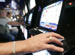 В Шахтах закрыли еще одно подпольное казино