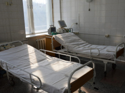Госпиталь закрыли – больные остались: принятое областным минздравом решение обсуждают шахтинцы