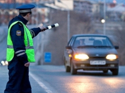 За четыре дня в Шахтах зарегистрировано 131 нарушение правил дорожного движения